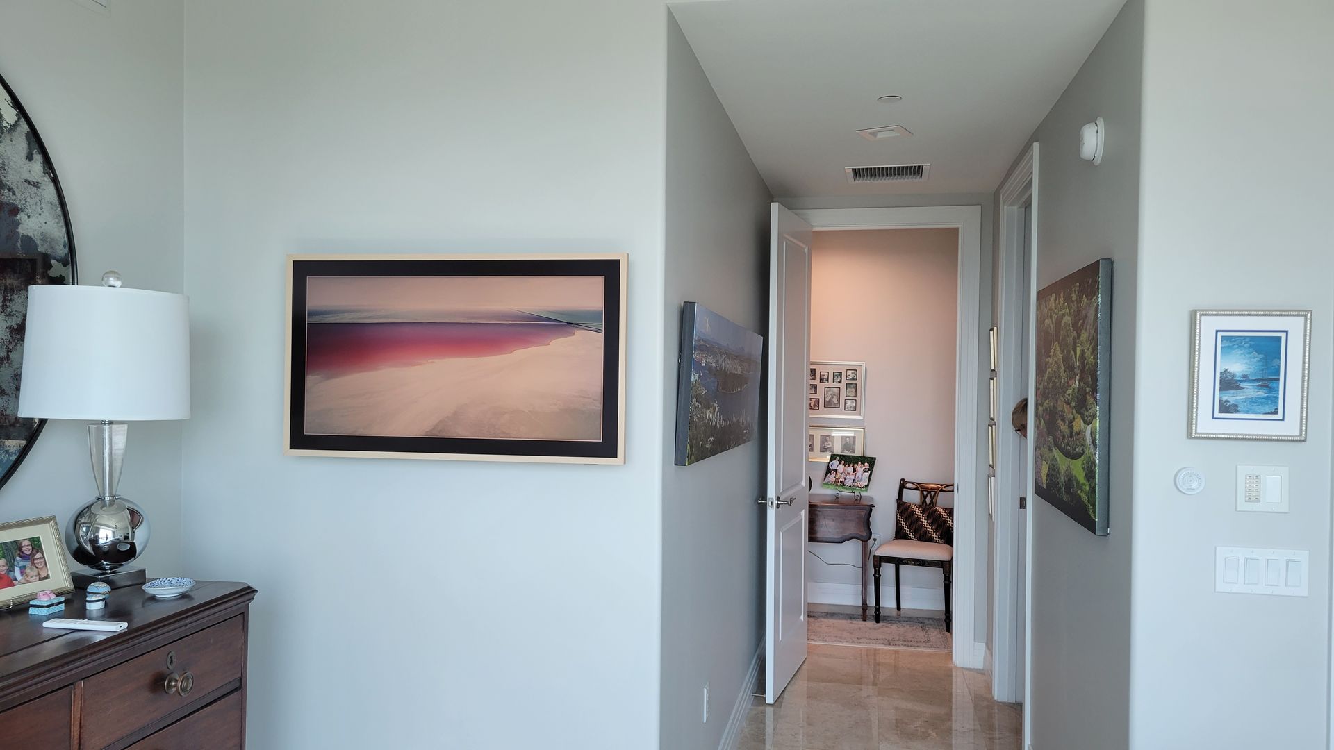 Samsung's Frame TVs: A TV that Looks Like Art