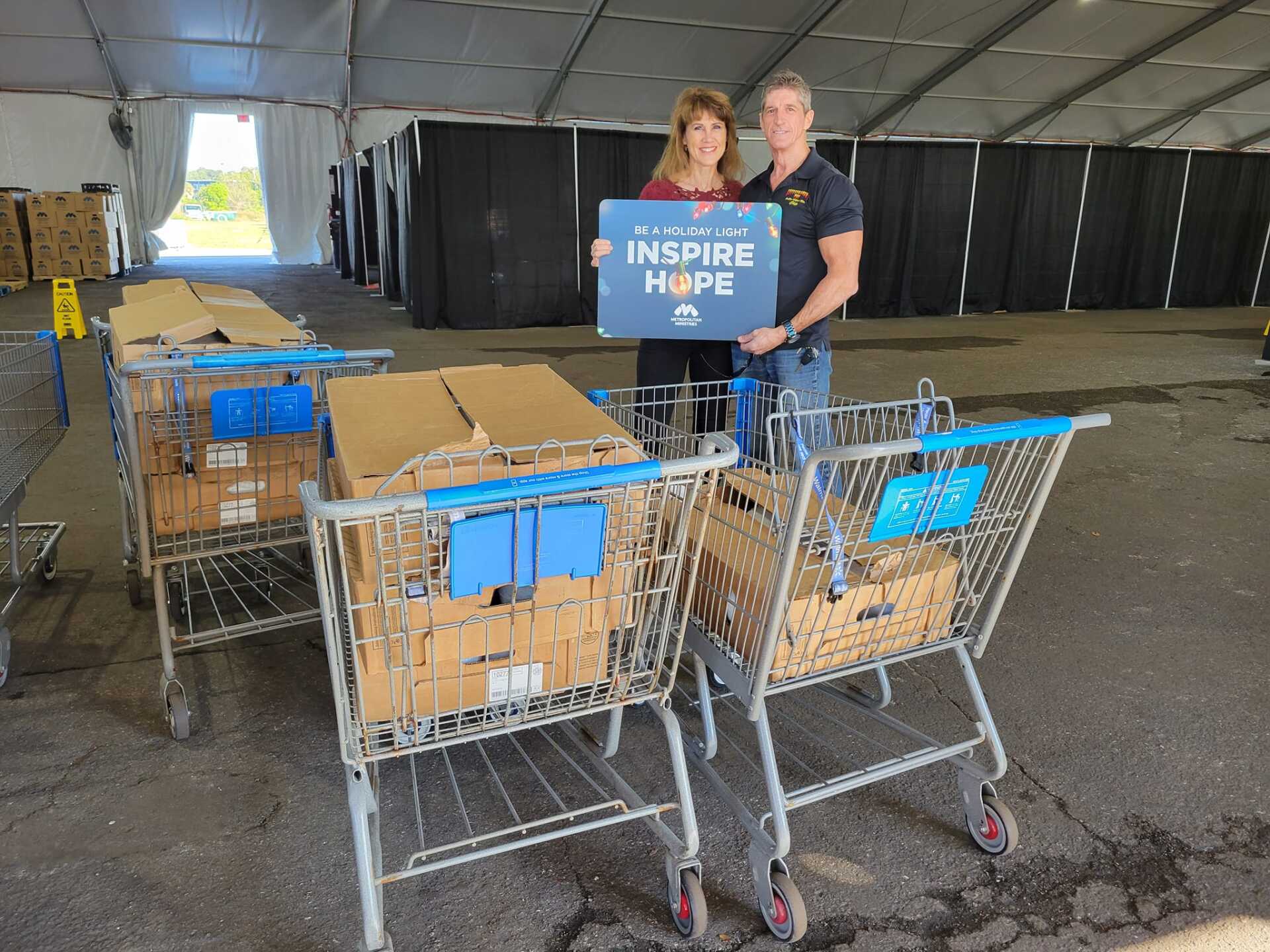 Special Thanks To Metropolitan Ministries For Serving Up Hope With Holiday Meals