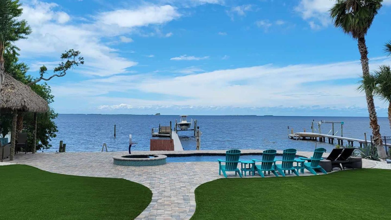 Upgrade Your Outdoor Entertainment Area and Enjoy the Tampa Bay Summer